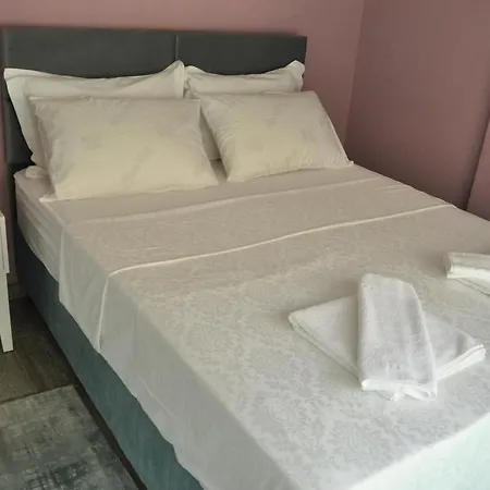 X Hotel de apartamente *