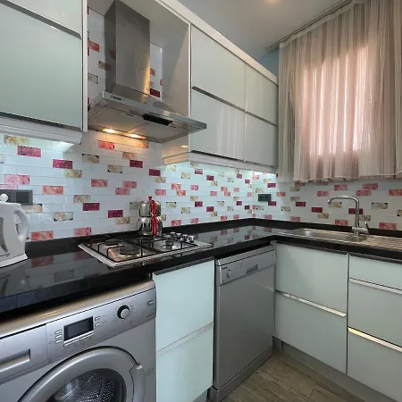 X Aparthotel 4*