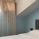 Aparthotel X