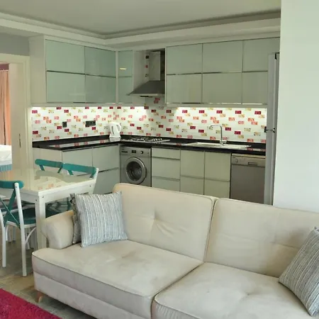 X Apartmanhotel *