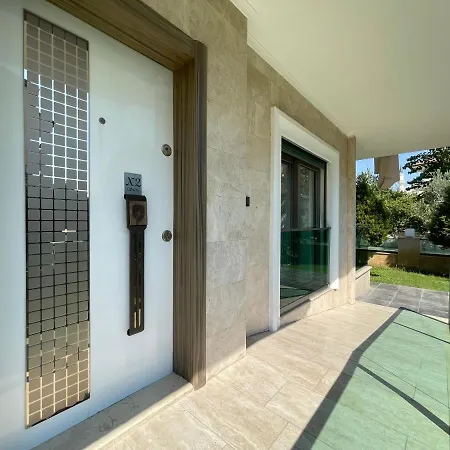 アパートホテル X