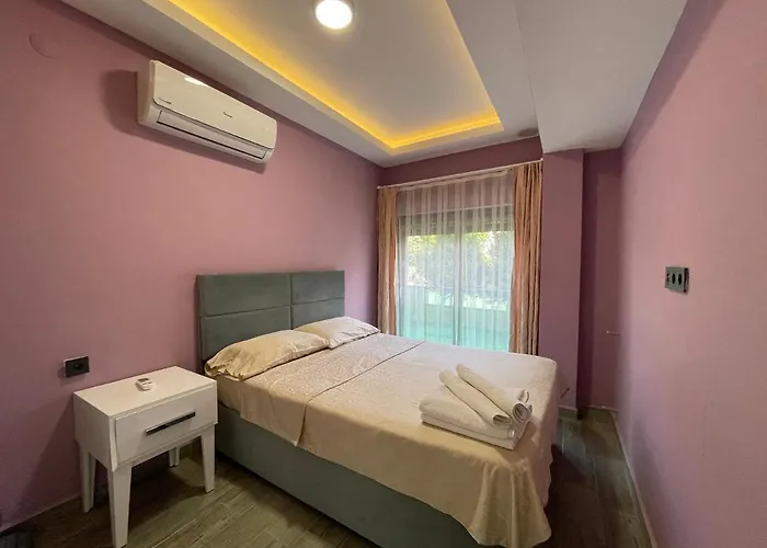 X 4* フェティエ