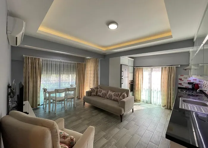 Aparthotel X 4*